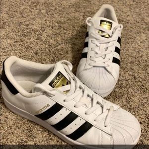 Adidas superstar